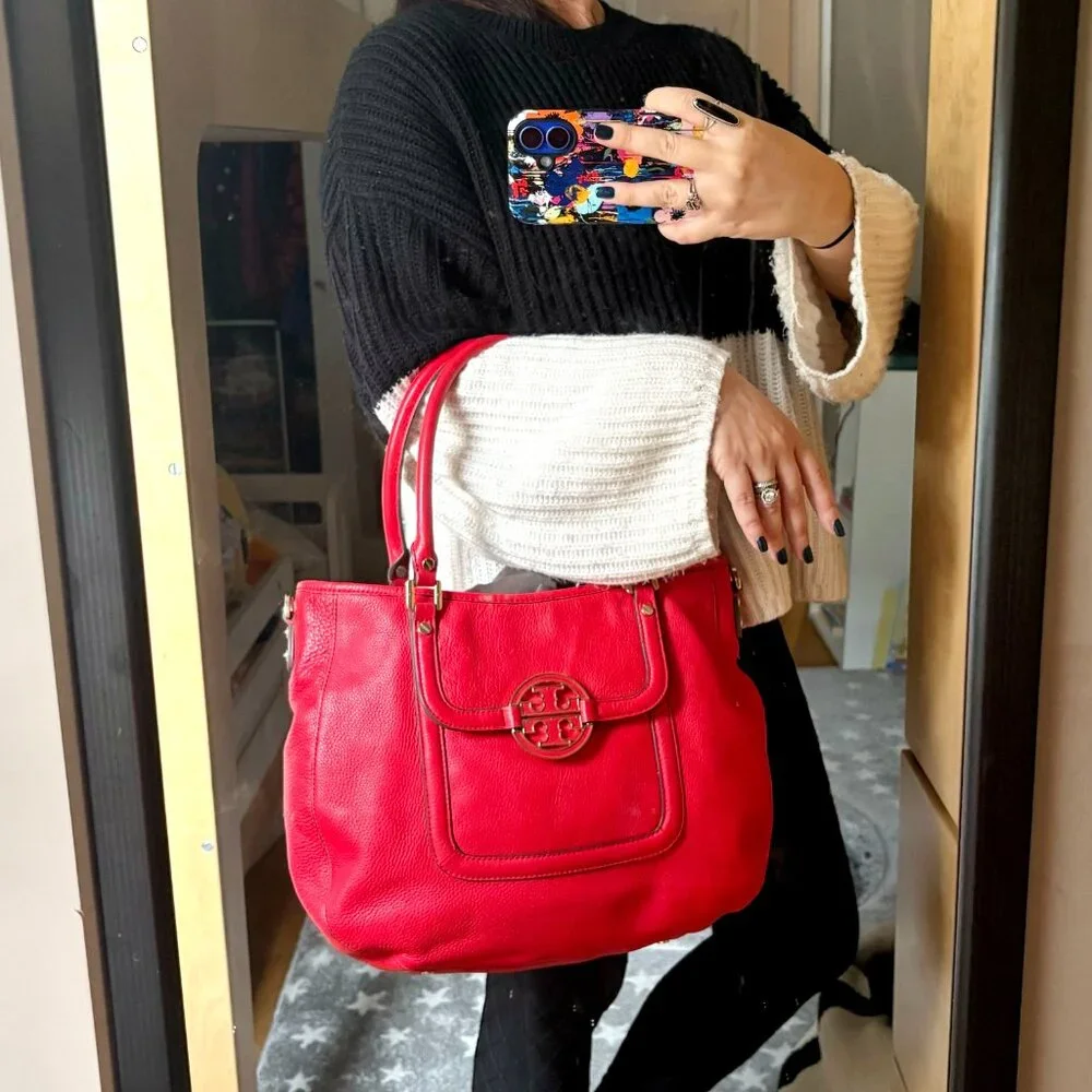 Tory Burch 4-way Amanda Classic Handle Hobo in New Carnival Red Pebbled Leather